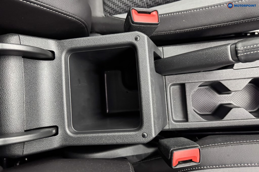 Volkswagen T-Cross R-Line Manual Petrol SUV - Stock Number (1568794) - 13th supplementary image