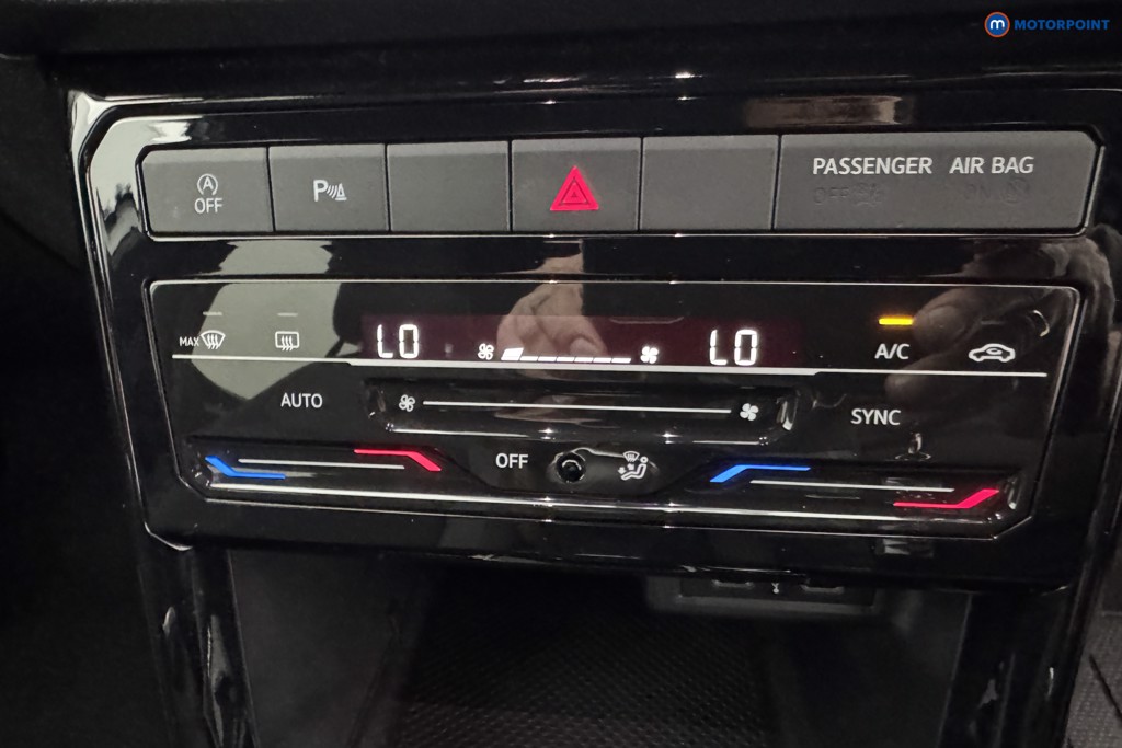 Volkswagen T-Cross R-Line Manual Petrol SUV - Stock Number (1568794) - 17th supplementary image