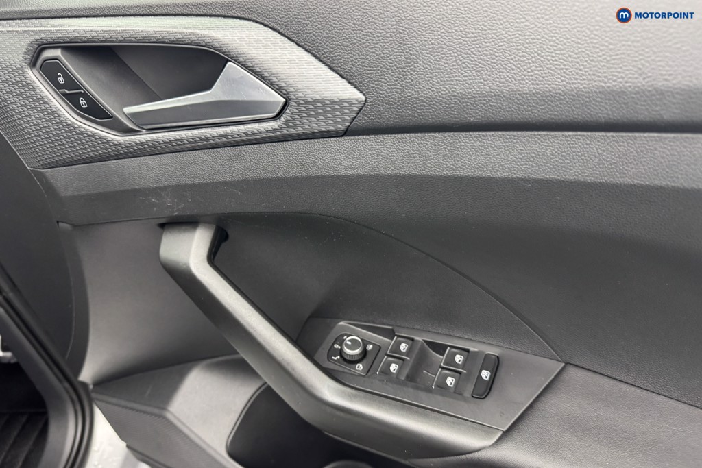 Volkswagen T-Cross R-Line Manual Petrol SUV - Stock Number (1568794) - 24th supplementary image