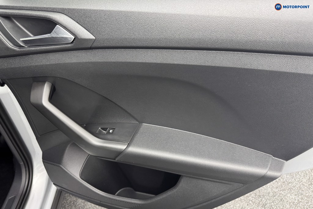 Volkswagen T-Cross R-Line Manual Petrol SUV - Stock Number (1568794) - 25th supplementary image