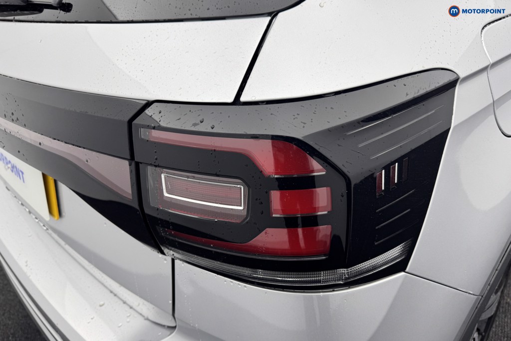 Volkswagen T-Cross R-Line Manual Petrol SUV - Stock Number (1568794) - 31st supplementary image