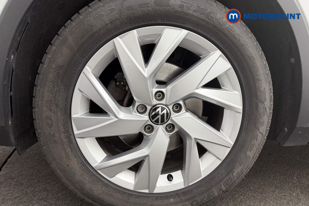 Volkswagen Tiguan Life Automatic Petrol SUV - Stock Number (1569167) - 12th supplementary image