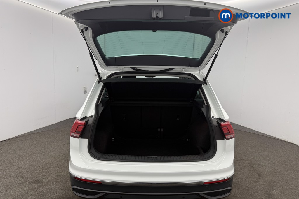 Volkswagen Tiguan Life Automatic Petrol SUV - Stock Number (1569167) - 22nd supplementary image