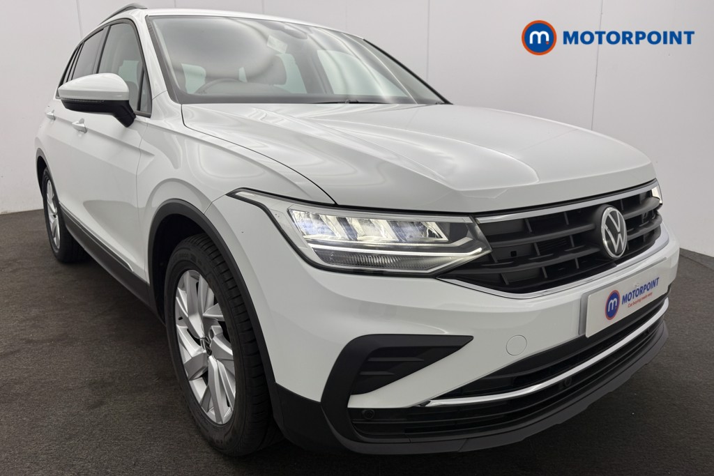Volkswagen Tiguan Life Automatic Petrol SUV - Stock Number (1569167) - 26th supplementary image
