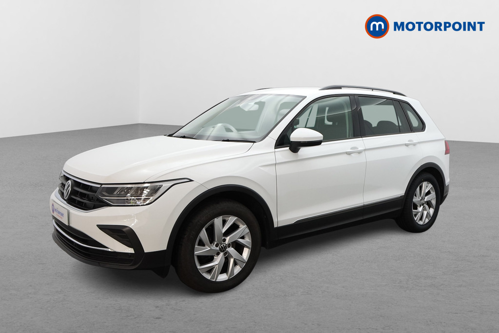 Volkswagen Tiguan Life Automatic Petrol SUV - Stock Number (1569167) - Passenger side front corner