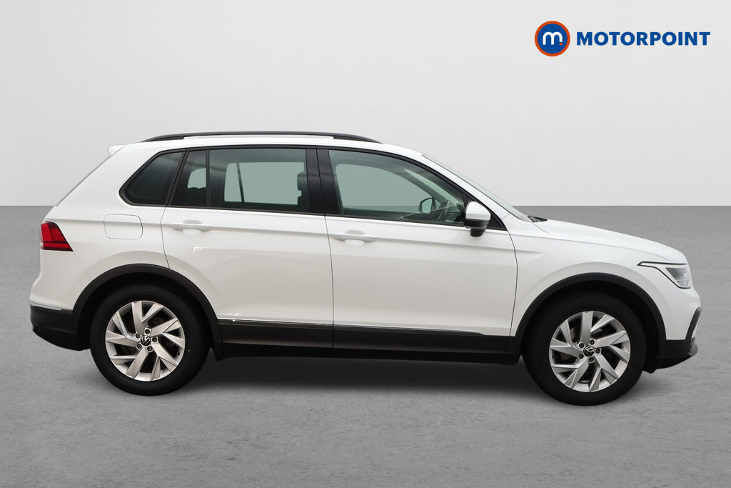 Volkswagen Tiguan Life Automatic Petrol SUV - Stock Number (1569167) - Drivers side