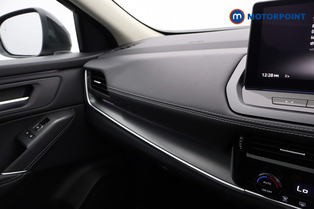 Nissan Qashqai N-Connecta Automatic Petrol SUV - Stock Number (1569268) - 6th supplementary image