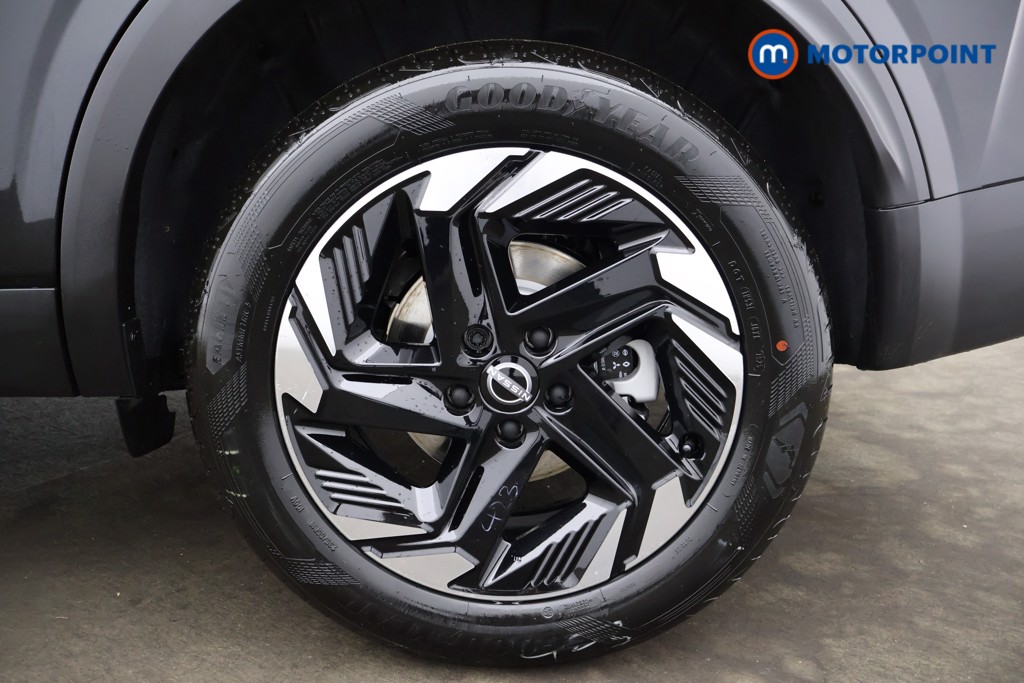 Nissan Qashqai N-Connecta Automatic Petrol SUV - Stock Number (1569268) - 16th supplementary image