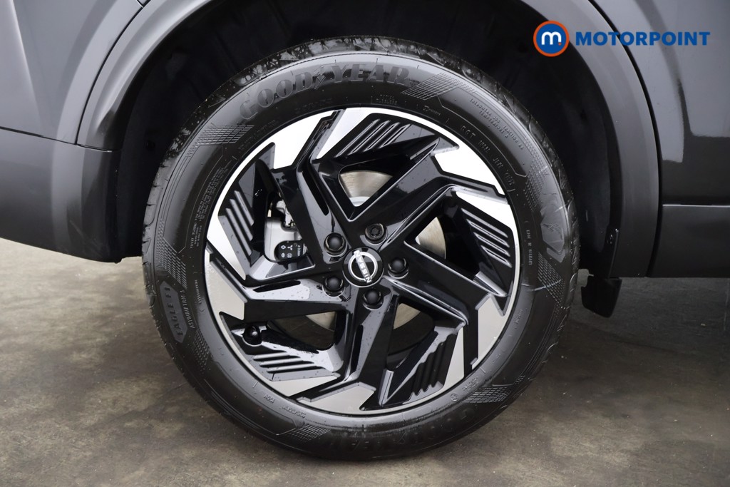 Nissan Qashqai N-Connecta Automatic Petrol SUV - Stock Number (1569268) - 17th supplementary image
