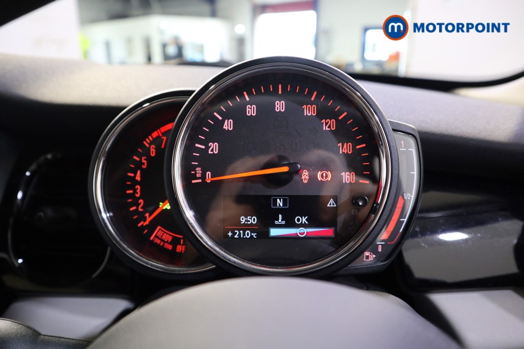 Mini Hatchback Cooper Classic Manual Petrol Hatchback - Stock Number (1569344) - 3rd supplementary image