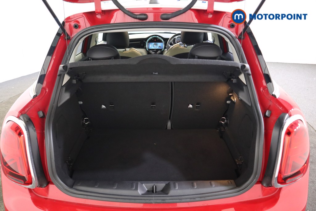 Mini Hatchback Cooper Classic Manual Petrol Hatchback - Stock Number (1569344) - 12th supplementary image