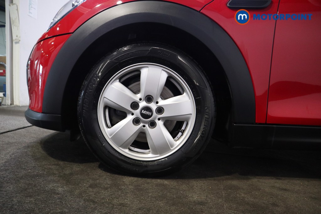 Mini Hatchback Cooper Classic Manual Petrol Hatchback - Stock Number (1569344) - 15th supplementary image