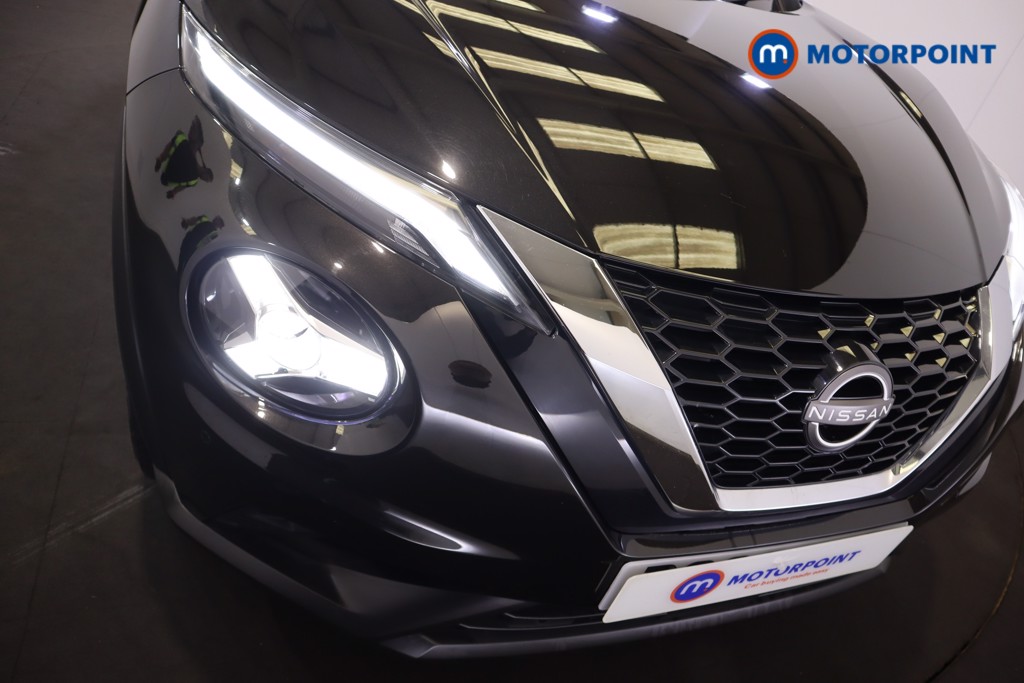 Nissan Juke N-Connecta Automatic Petrol SUV - Stock Number (1569815) - 32nd supplementary image