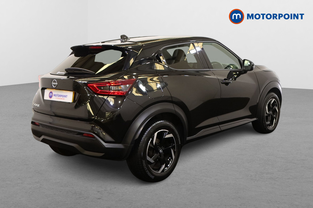 Nissan Juke N-Connecta Automatic Petrol SUV - Stock Number (1569815) - Drivers side rear corner