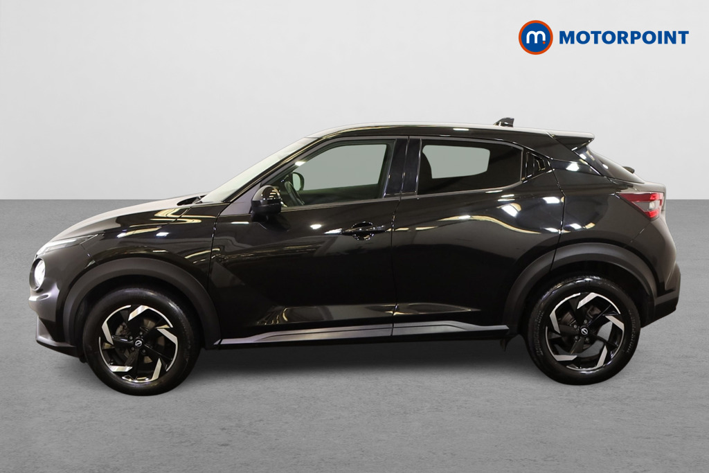 Nissan Juke N-Connecta Automatic Petrol SUV - Stock Number (1569815) - Passenger side