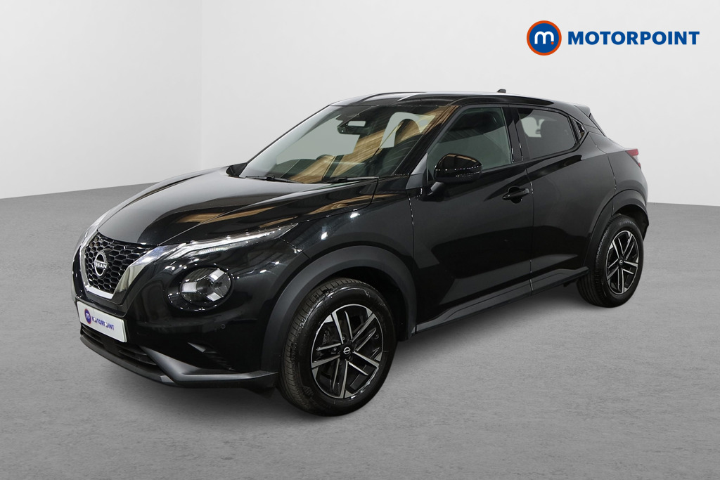 Nissan Juke N-Connecta Automatic Petrol SUV - Stock Number (1569935) - Passenger side front corner