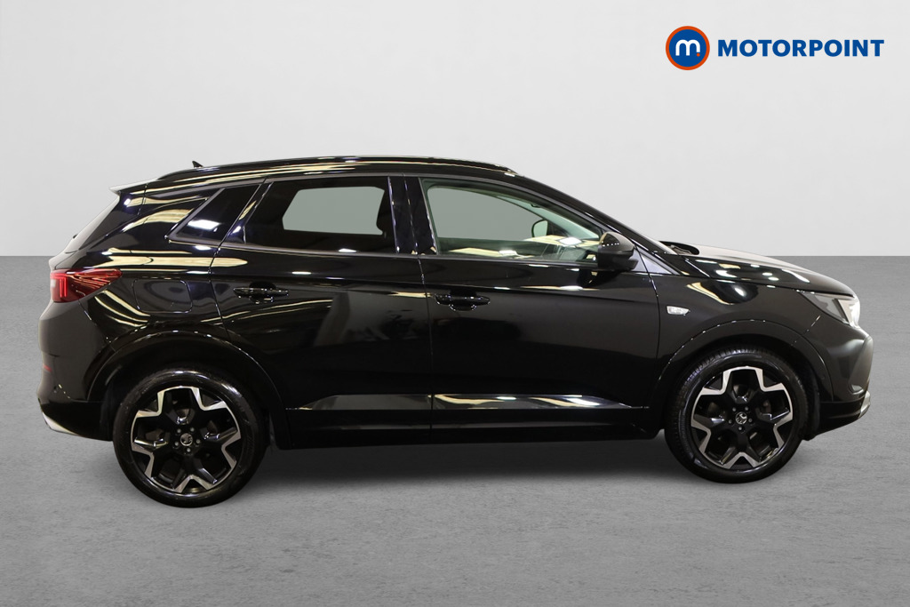 Vauxhall Grandland Ultimate Automatic Petrol SUV - Stock Number (1569946) - Drivers side