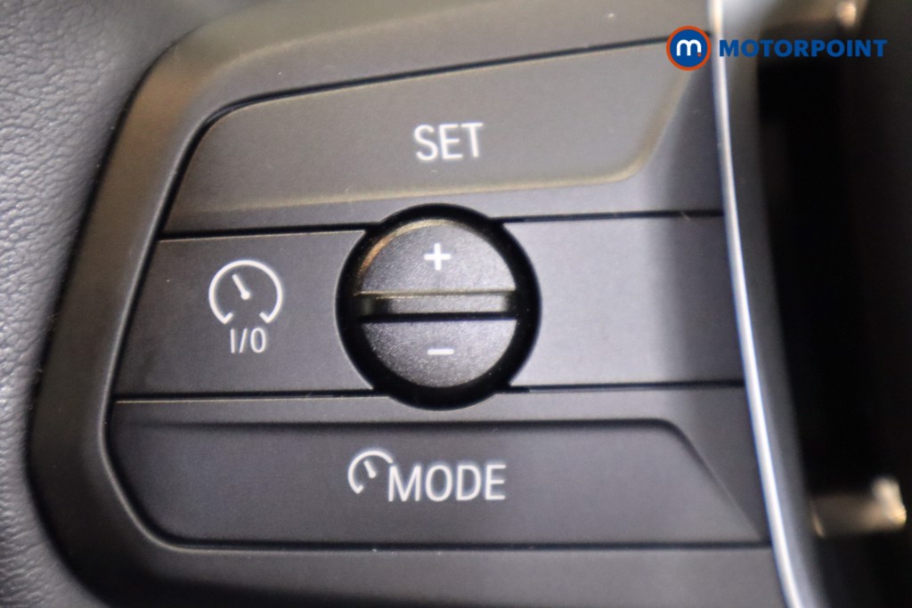 BMW 2 Series Luxury Automatic Petrol Plug-In Hybrid Estate - Stock Number (1570001) - 18th supplementary image