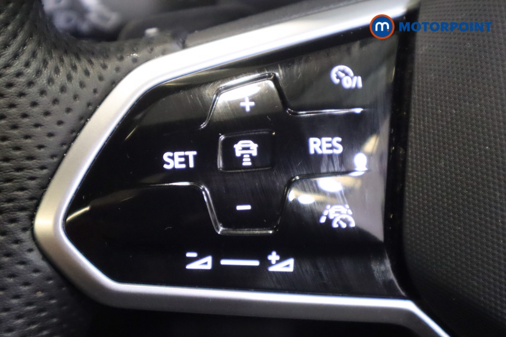 Volkswagen Arteon R-Line Automatic Petrol Estate - Stock Number (1570268) - 18th supplementary image