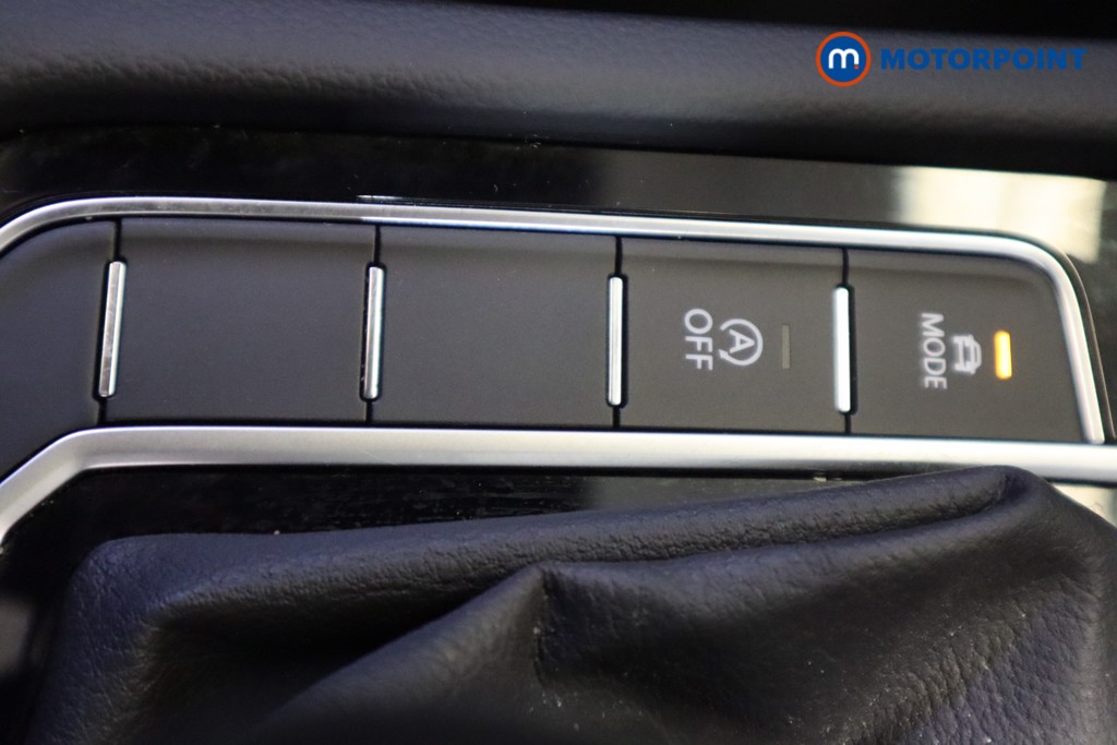 Volkswagen Arteon R-Line Automatic Petrol Estate - Stock Number (1570268) - 23rd supplementary image