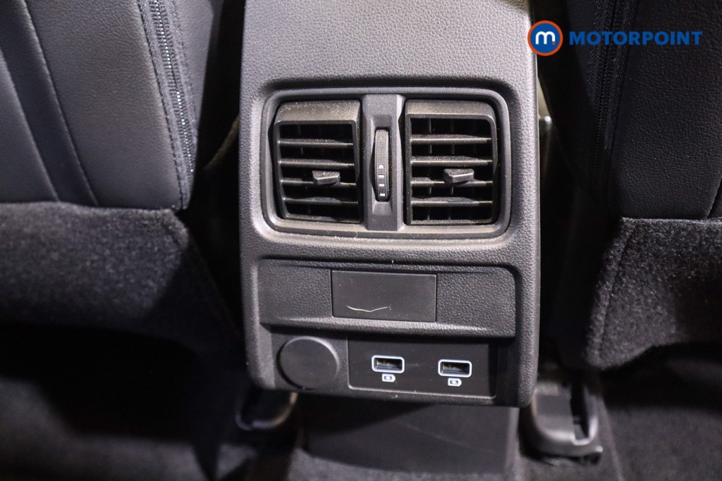 Renault Arkana S Edition Automatic Petrol-Electric Hybrid SUV - Stock Number (1570413) - 29th supplementary image