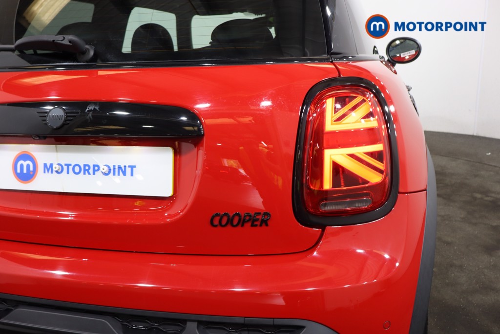 Mini Hatchback Cooper Sport Automatic Petrol Hatchback - Stock Number (1570584) - 31st supplementary image