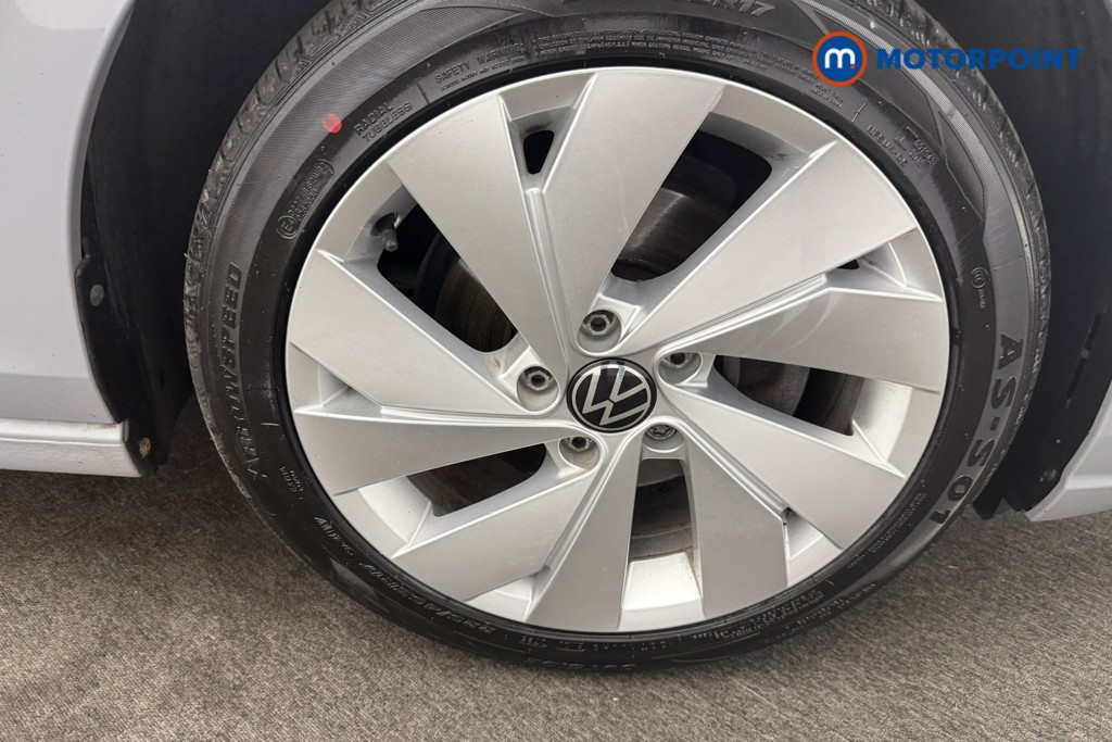 Volkswagen Golf Style Manual Petrol Hatchback - Stock Number (1570657) - 19th supplementary image