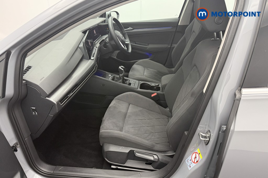 Volkswagen Golf Style Manual Petrol Hatchback - Stock Number (1570657) - 1st supplementary image
