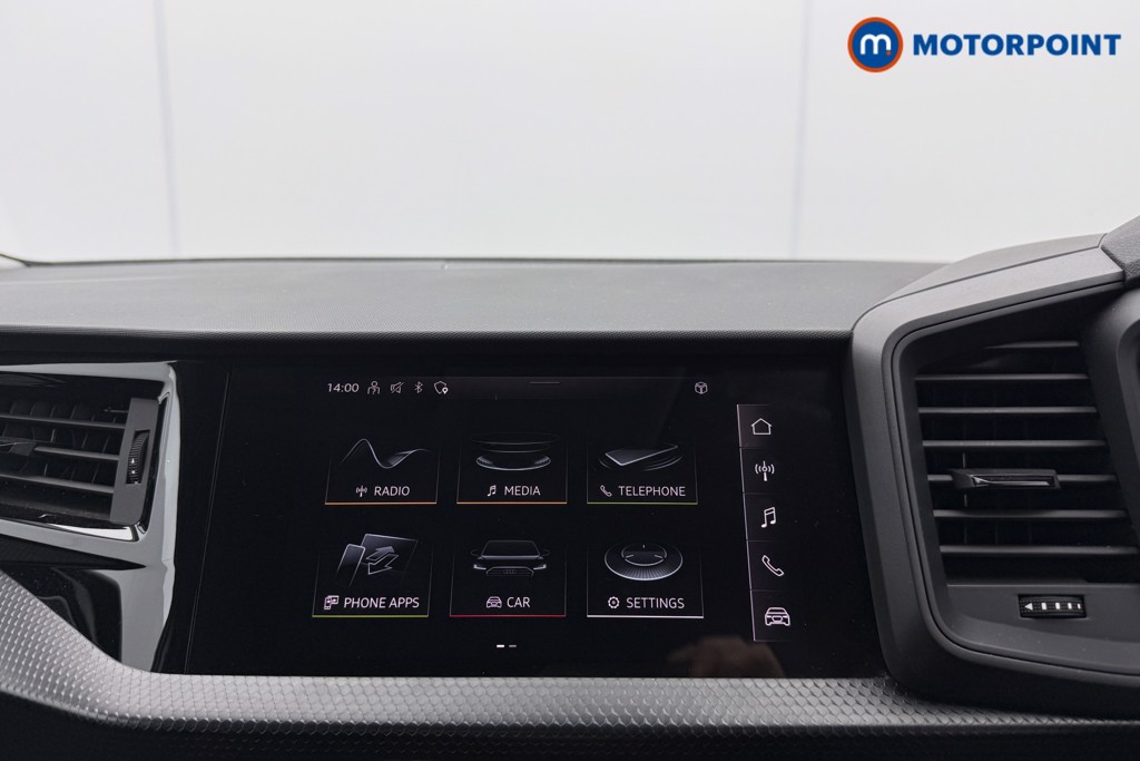 Audi A1 Technik Manual Petrol Hatchback - Stock Number (1570727) - 9th supplementary image