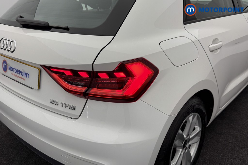 Audi A1 Technik Manual Petrol Hatchback - Stock Number (1570727) - 24th supplementary image