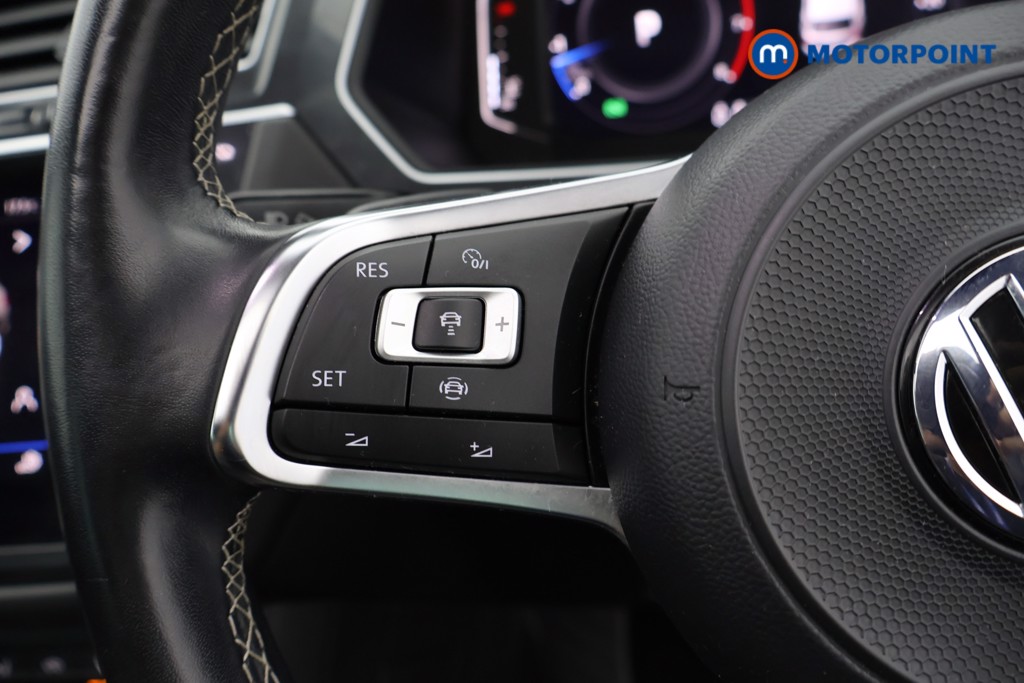 Volkswagen Tiguan SEL Automatic Petrol SUV - Stock Number (1571150) - 2nd supplementary image