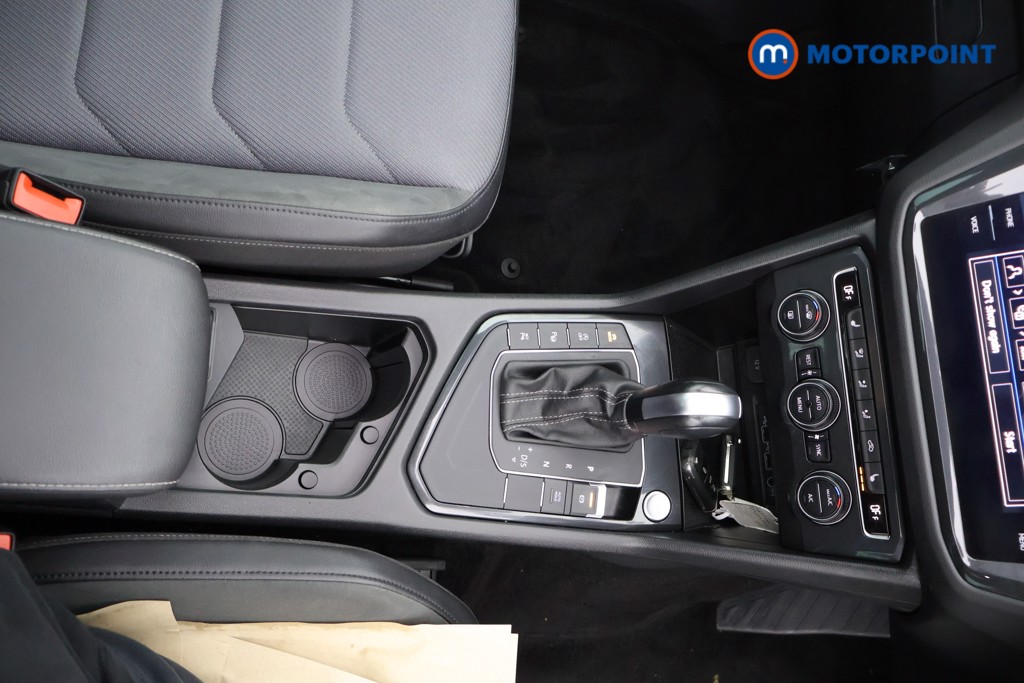 Volkswagen Tiguan SEL Automatic Petrol SUV - Stock Number (1571150) - 8th supplementary image