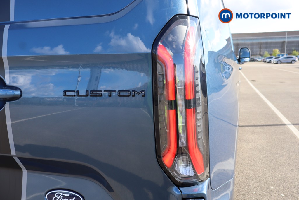 Ford Transit Custom Sport Automatic Diesel Panel Van - Stock Number (1571418) - 26th supplementary image