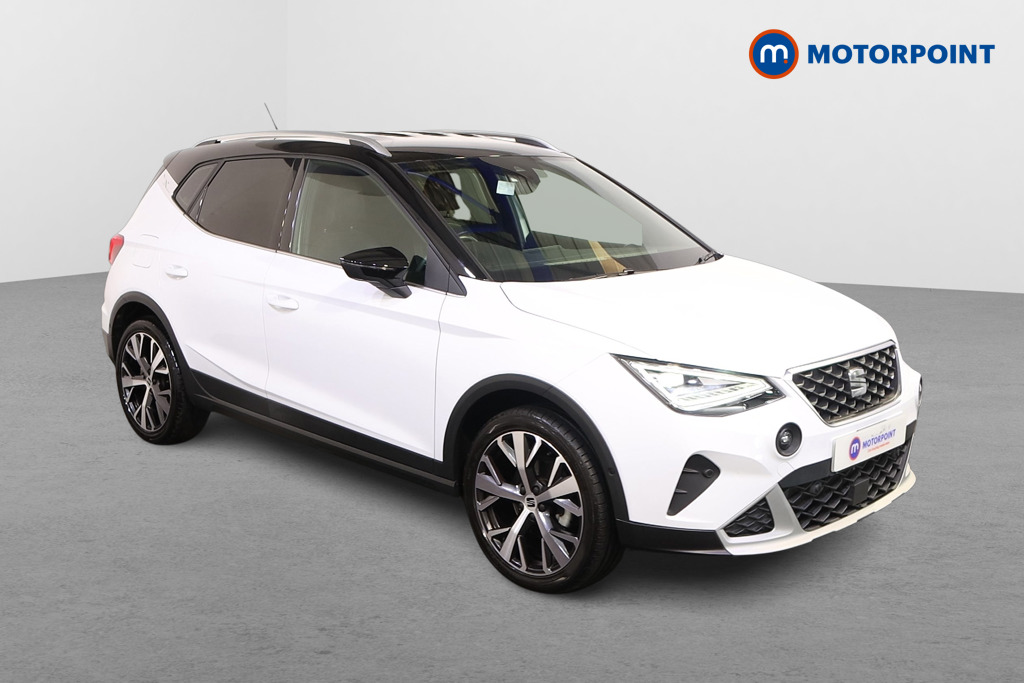 Seat Arona Xperience Lux Automatic Petrol SUV - Stock Number (1571445) - Drivers side front corner