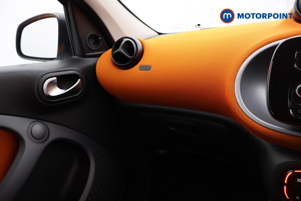 Smart Forfour Passion Manual Petrol Hatchback - Stock Number (1571448) - 6th supplementary image