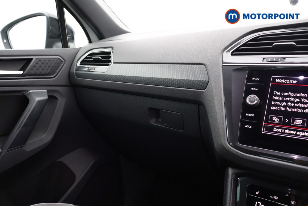 Volkswagen Tiguan R-Line Automatic Diesel SUV - Stock Number (1571550) - 6th supplementary image