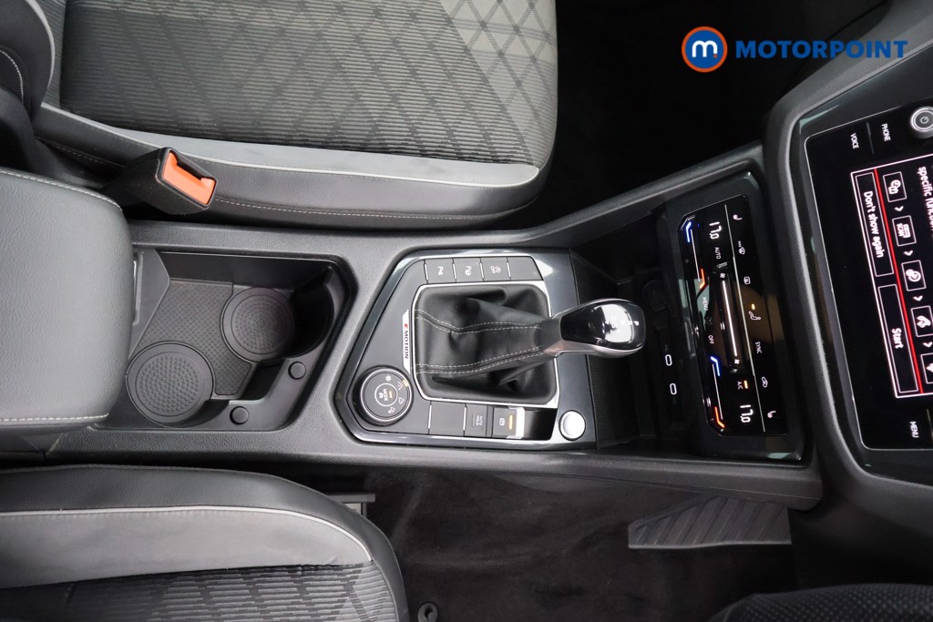 Volkswagen Tiguan R-Line Automatic Diesel SUV - Stock Number (1571550) - 8th supplementary image