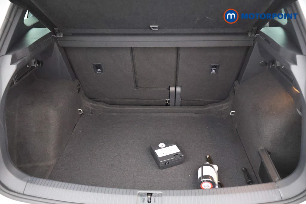 Volkswagen Tiguan R-Line Automatic Diesel SUV - Stock Number (1571550) - 12th supplementary image