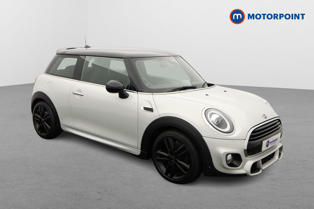 Mini Hatchback Cooper Sport Manual Petrol Hatchback - Stock Number (1572161) - Drivers side front corner