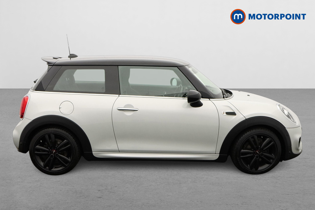 Mini Hatchback Cooper Sport Manual Petrol Hatchback - Stock Number (1572161) - Drivers side