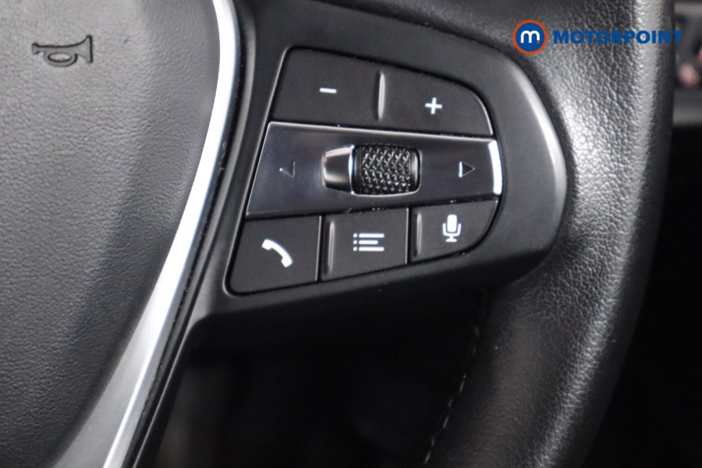 BMW 2 Series Sport Manual Petrol Saloon - Stock Number (1572205) - 8th supplementary image
