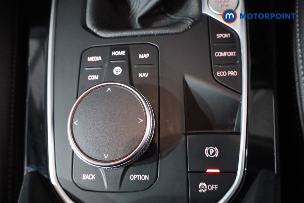 BMW 2 Series Sport Manual Petrol Saloon - Stock Number (1572205) - 18th supplementary image