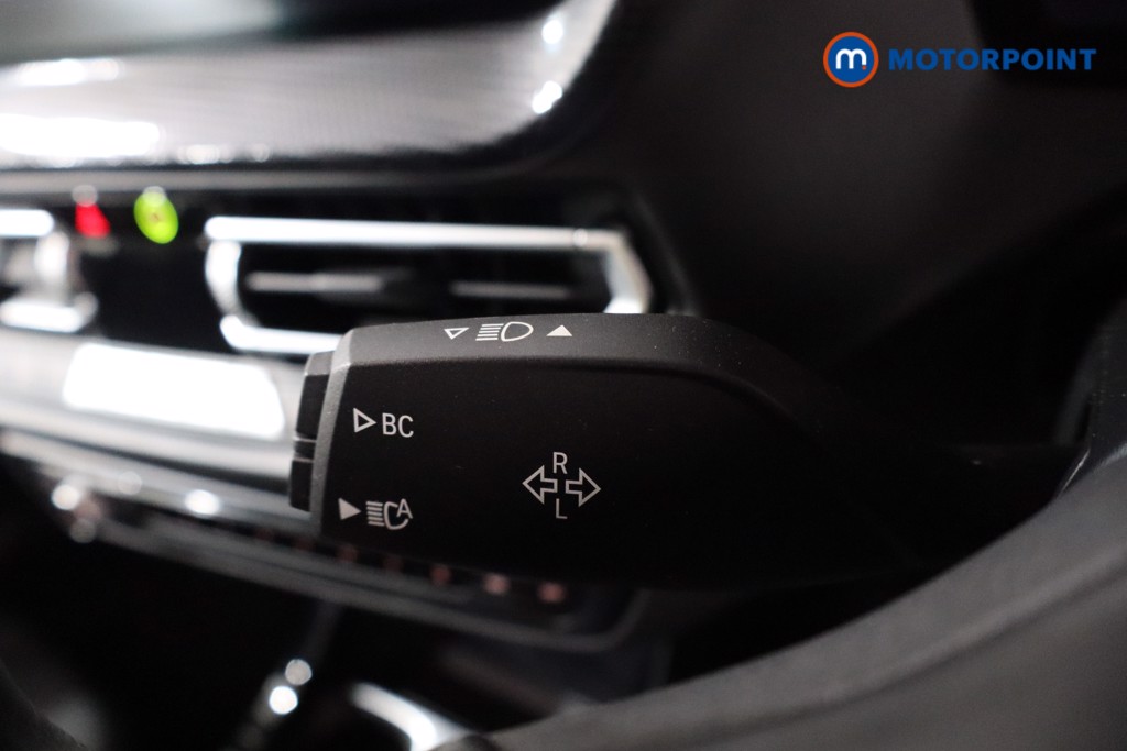 BMW 2 Series Sport Manual Petrol Saloon - Stock Number (1572205) - 21st supplementary image