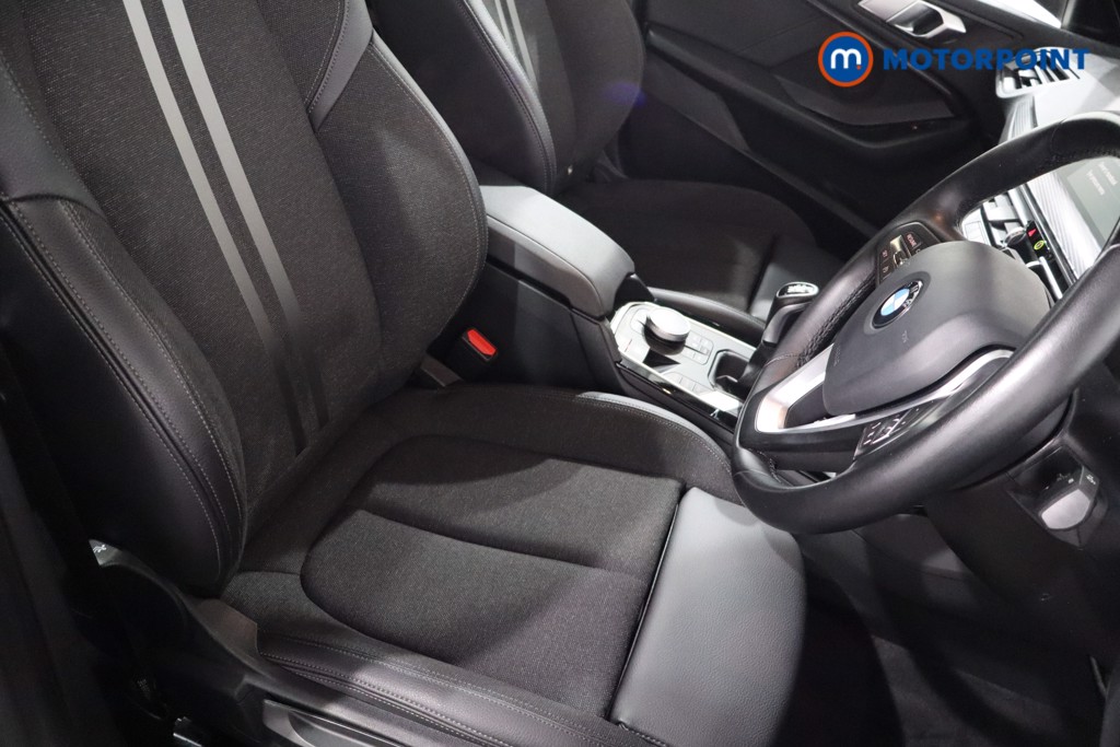 BMW 2 Series Sport Manual Petrol Saloon - Stock Number (1572205) - 27th supplementary image