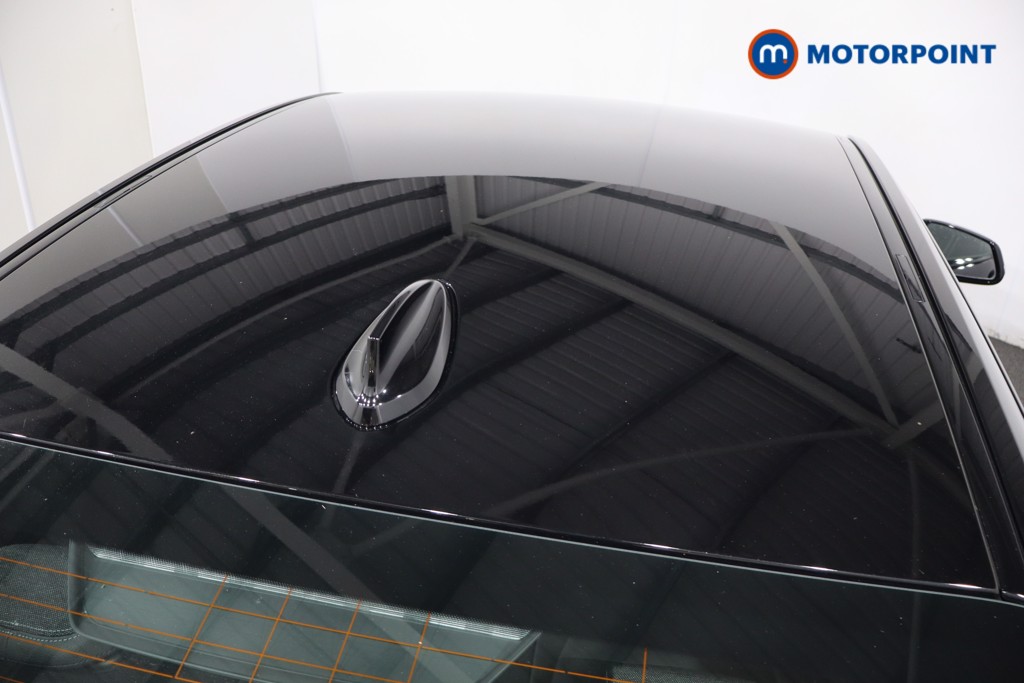 BMW 2 Series Sport Manual Petrol Saloon - Stock Number (1572205) - 35th supplementary image