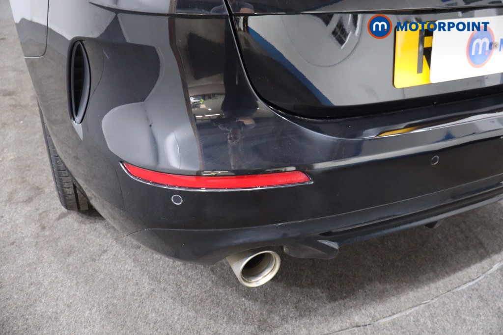 BMW 2 Series Sport Manual Petrol Saloon - Stock Number (1572205) - 37th supplementary image