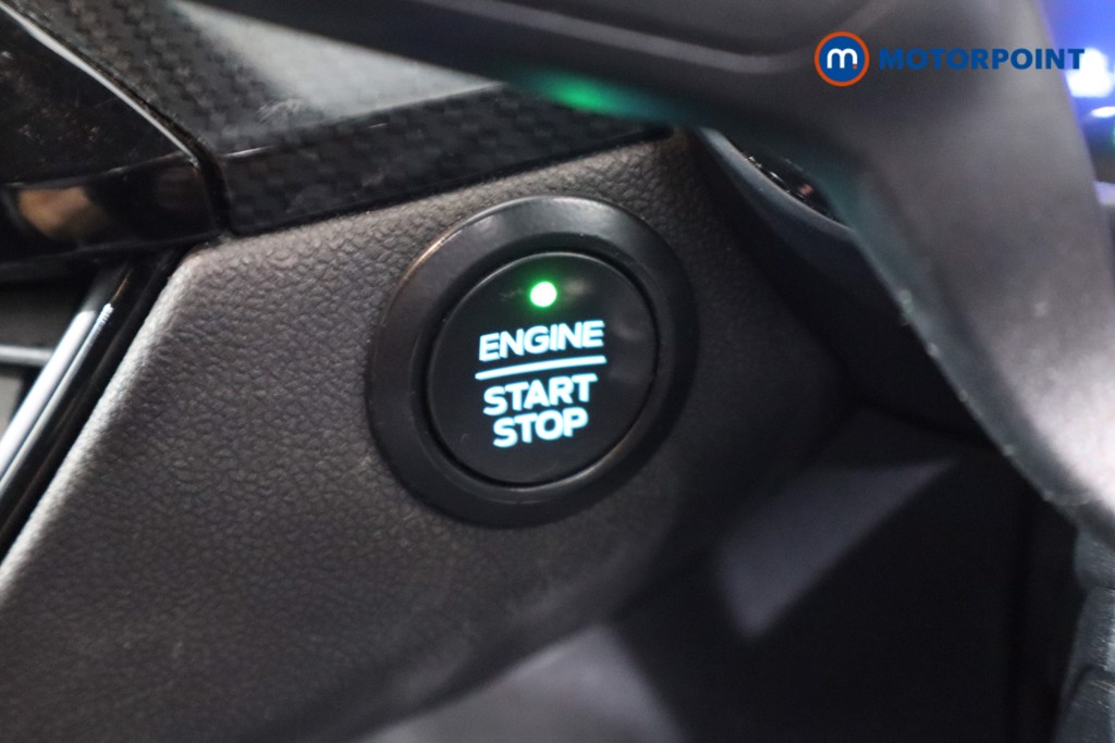 Ford Kuga St-Line Edition Manual Diesel SUV - Stock Number (1572335) - 13th supplementary image