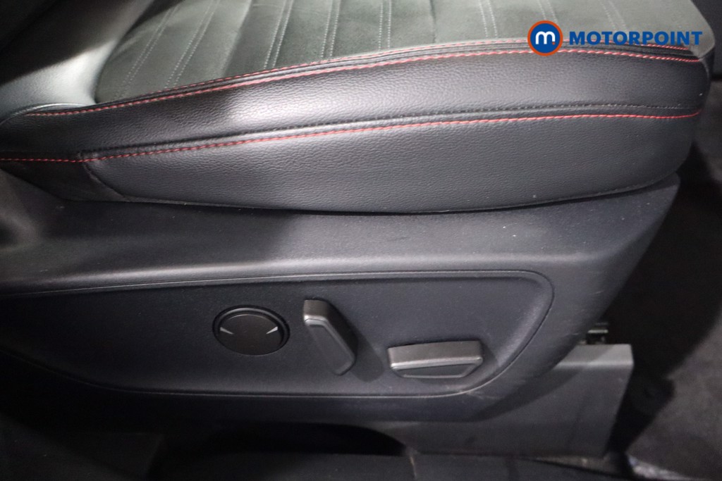 Ford Kuga St-Line Edition Manual Diesel SUV - Stock Number (1572335) - 22nd supplementary image