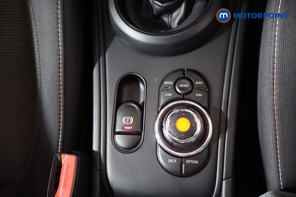 Mini Countryman Cooper Classic Automatic Petrol SUV - Stock Number (1572352) - 16th supplementary image