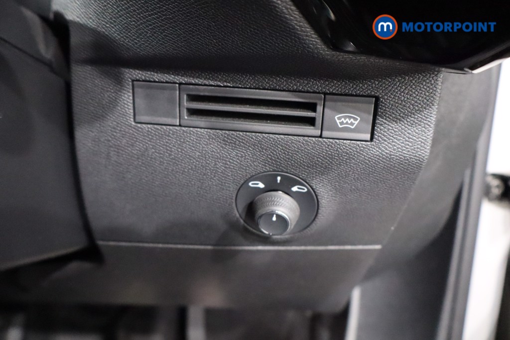 DS Ds 7 Performance Line -Plus Automatic Diesel SUV - Stock Number (1572459) - 22nd supplementary image